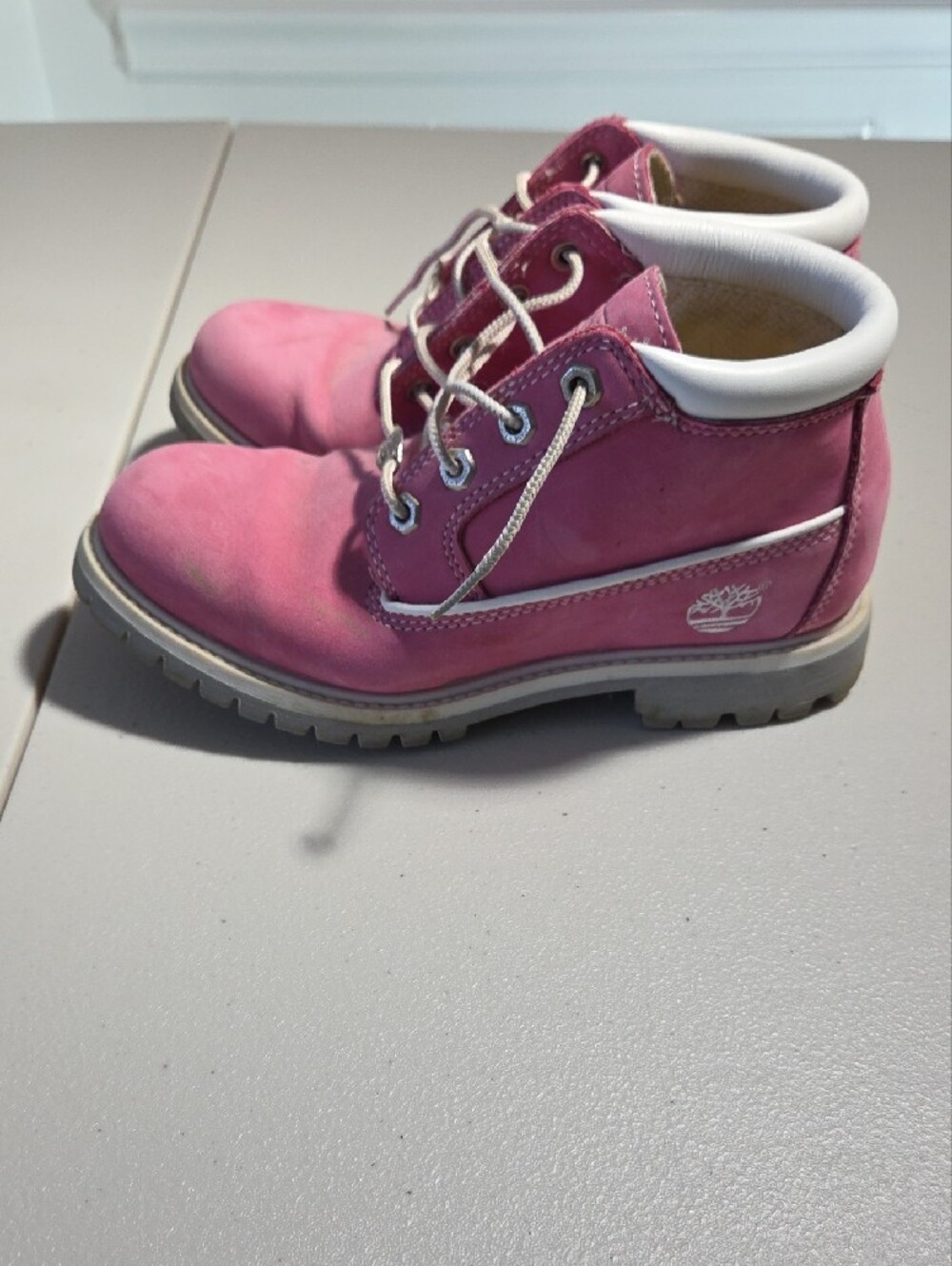 Timberland Pink Nubuck Lace-Up Ankle Boots with White Collar